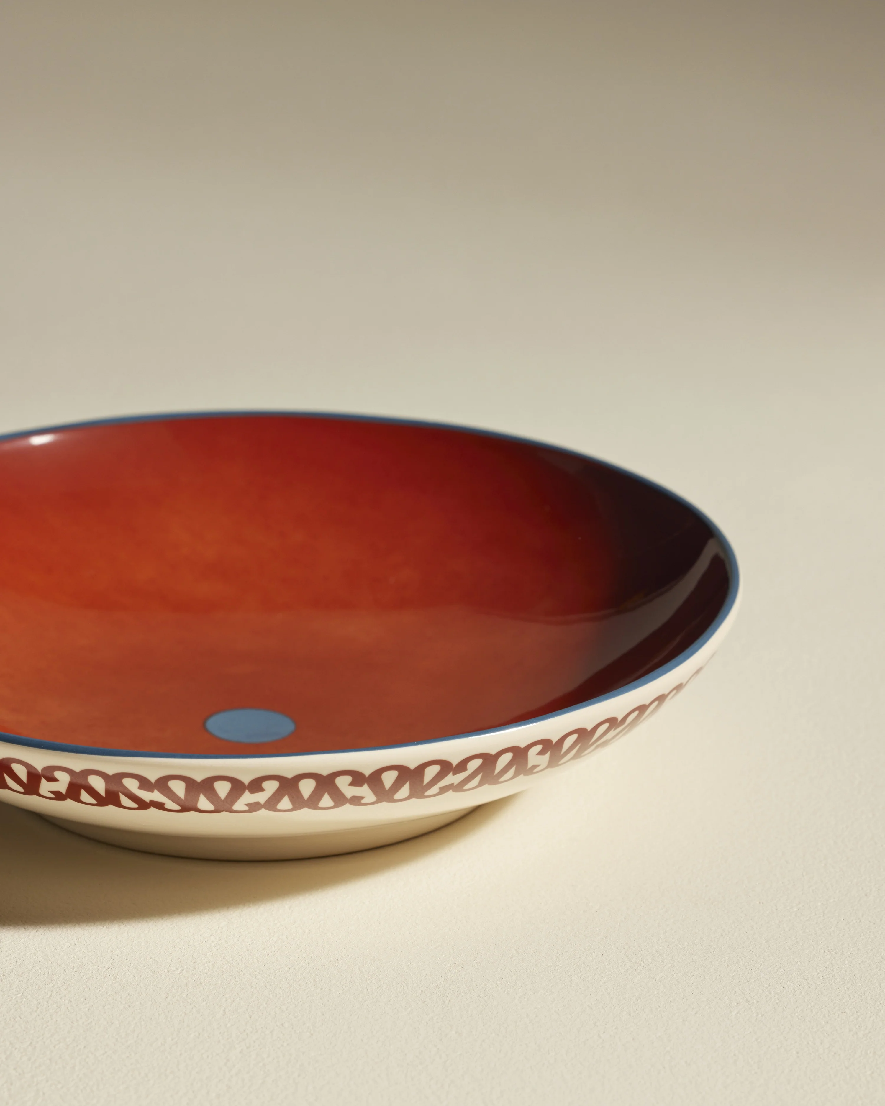 Assiette creuse Sarah - Carmin - Image 3