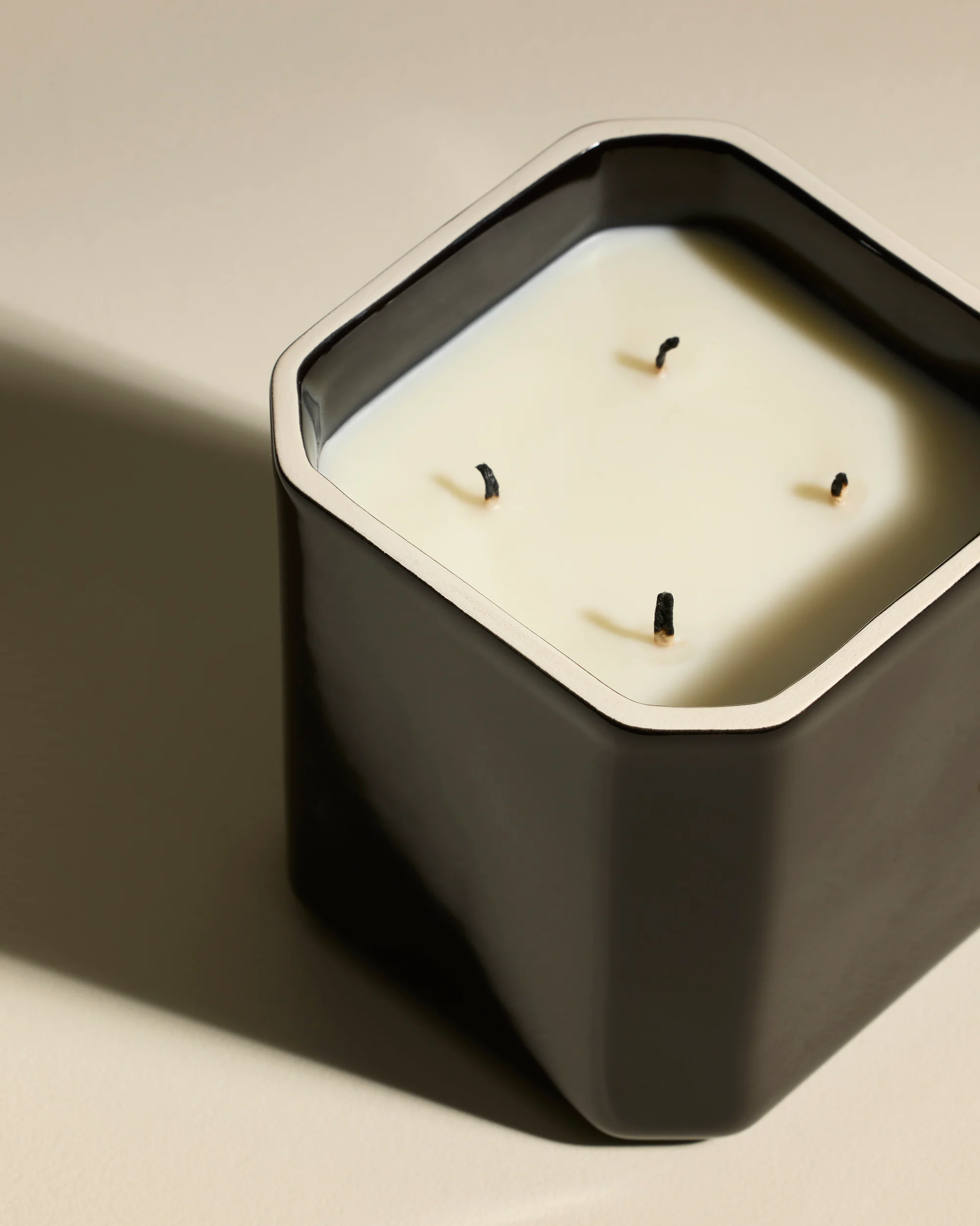 Bougie Facettes - Ambre Noire - Image 3