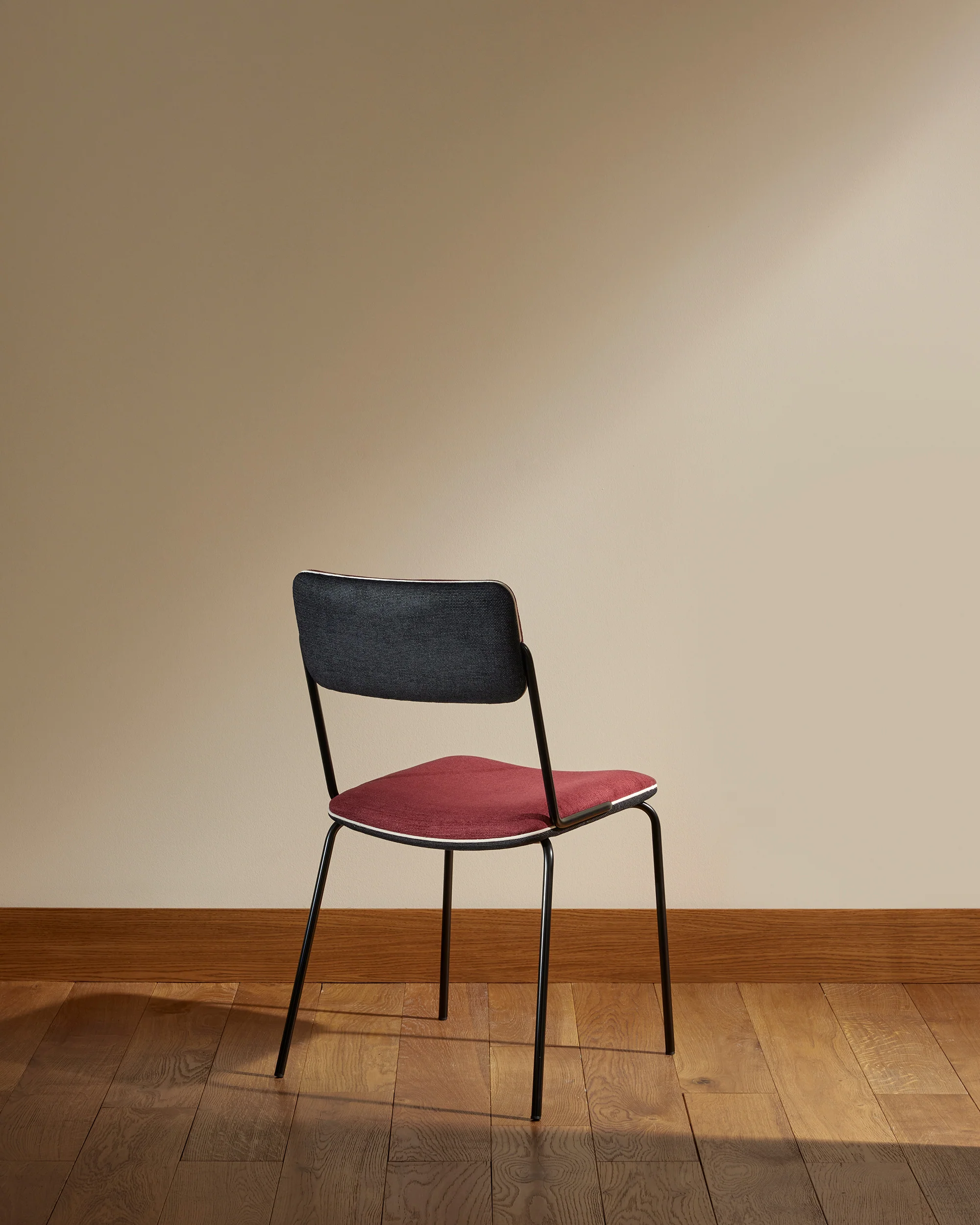 Chaise Double Jeu - Noir / Cassis - Image 4
