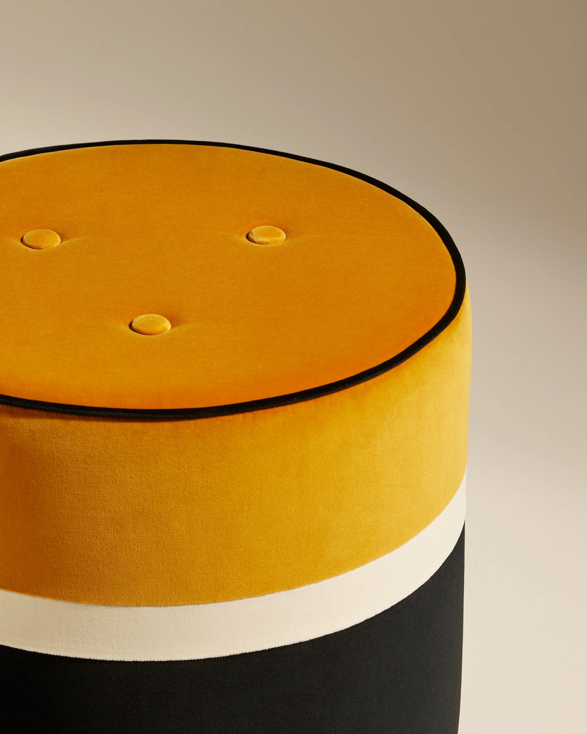 Pouf Léo - Ocre - Image 4