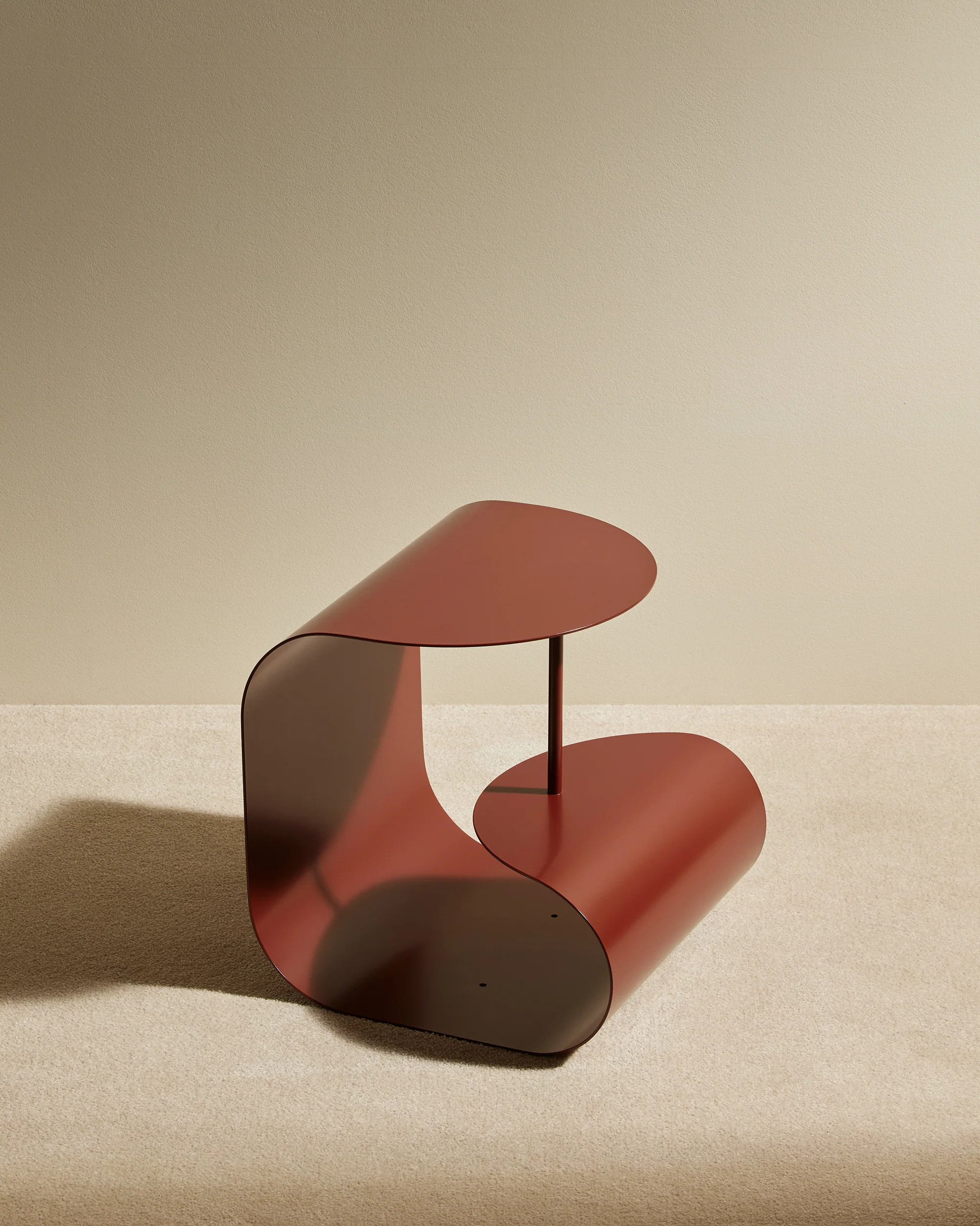 Table d'appoint Gégé - Carmin - Image 3