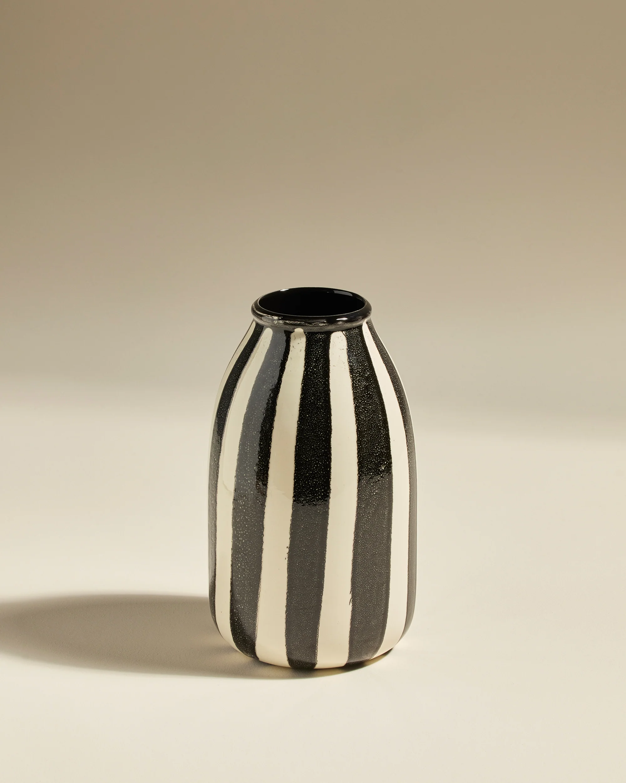 Vase décoratif Riviera - Noir - Image 3