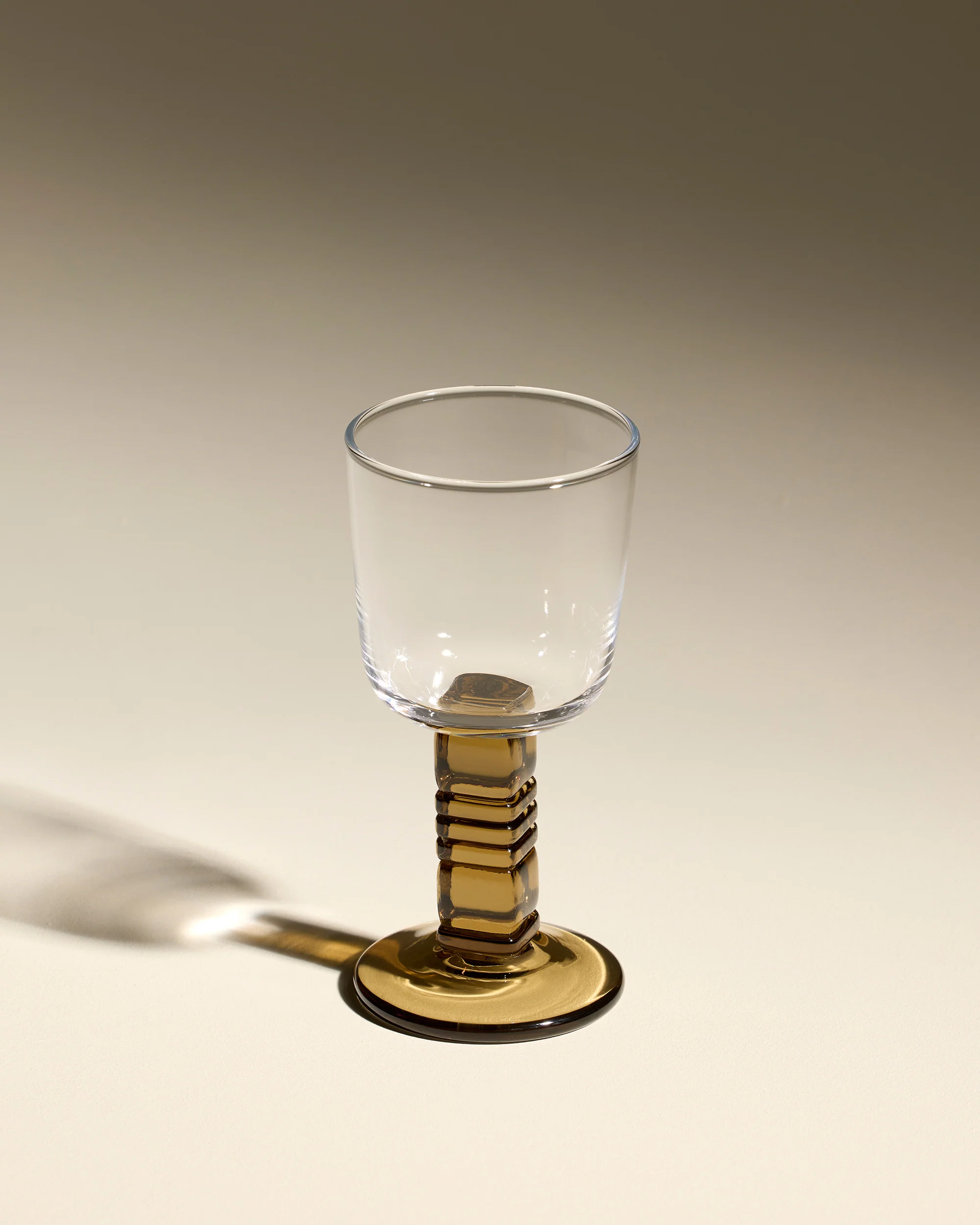 Verre à vin Pause - Havane - Image 2