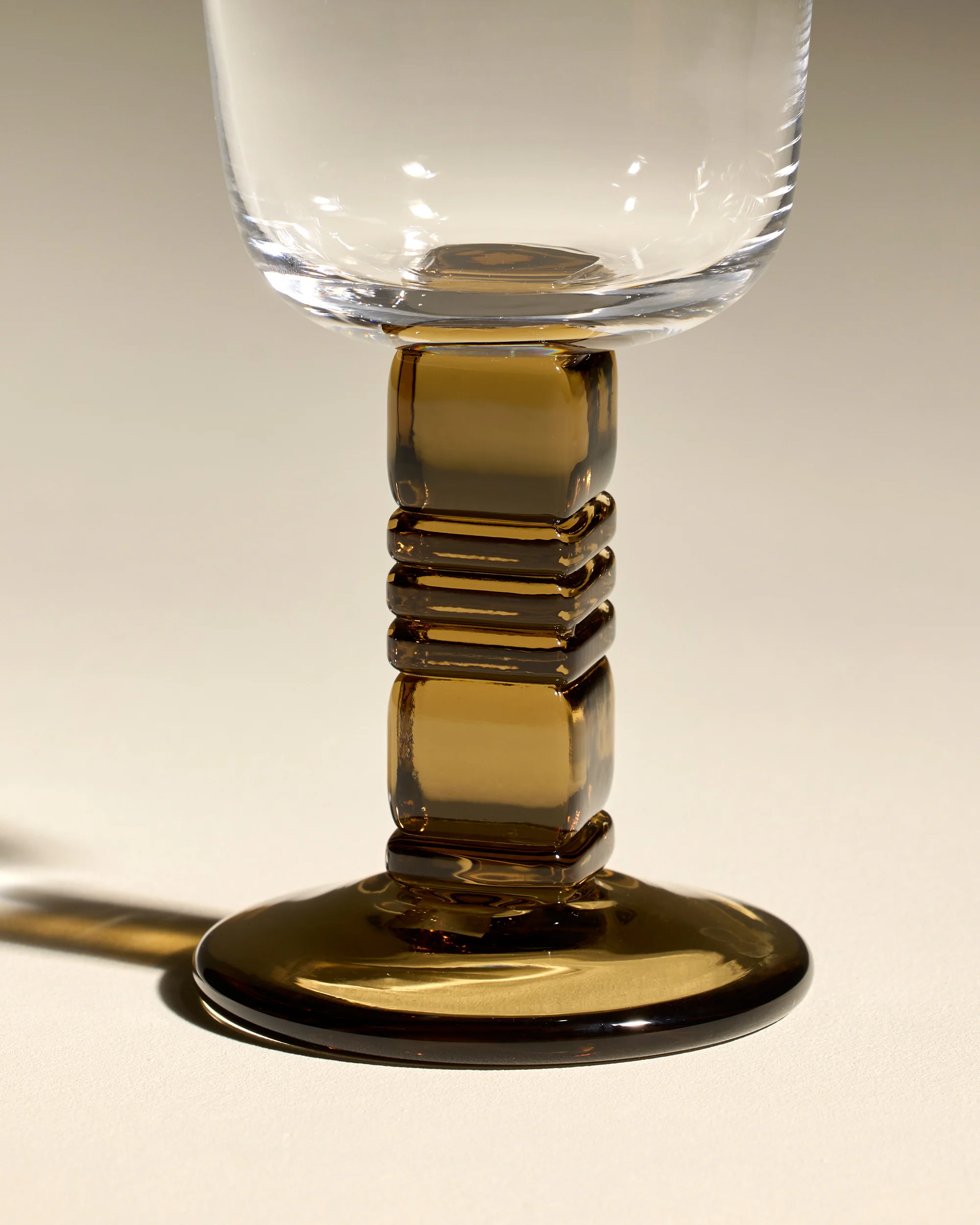 Verre à vin Pause - Havane - Image 3